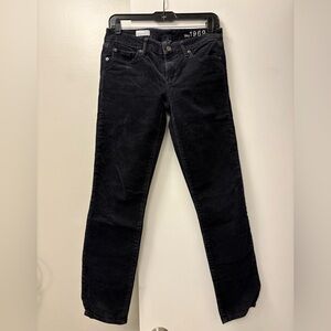 Gap Ankle Skinny Corduroy Pants in Black - size 27 short